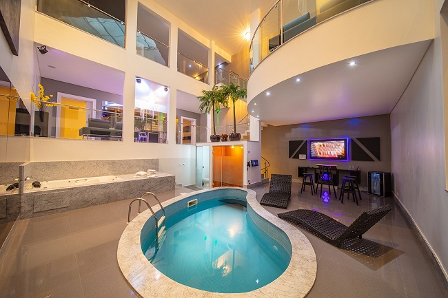 MELHORES-MOTEIS-EM-CURITIBA